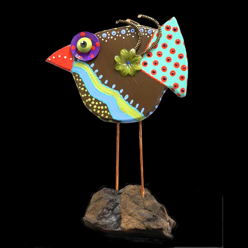 BROWN ARROW BIRD SCULPTURE